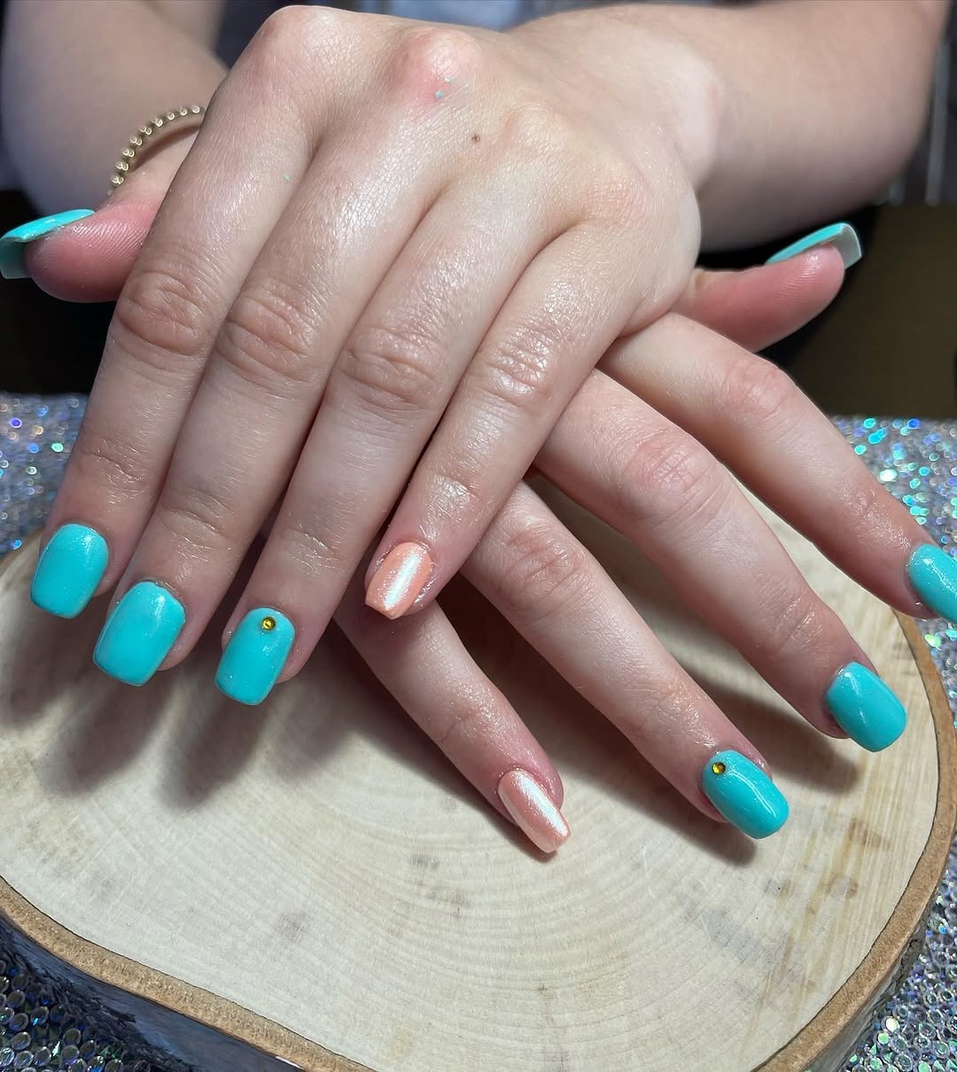 Pose complète rallongement vert menthe strass